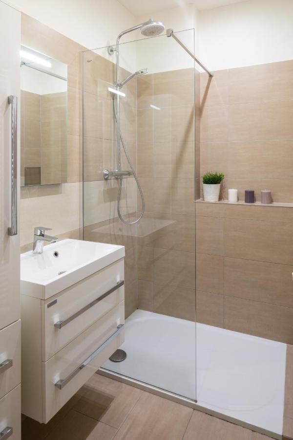 Homey Flat In Vinohrady By Prague Days ภายนอก รูปภาพ