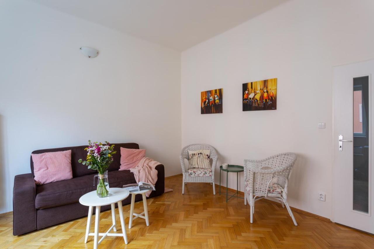 Homey Flat In Vinohrady By Prague Days ภายนอก รูปภาพ